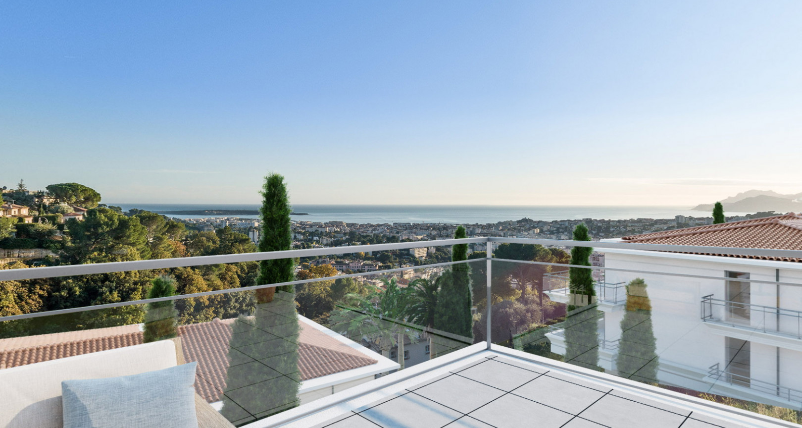 
                                                Vente
                                                 Cannes 4 pièces Luxe avec vue mer a vendre dernier etage