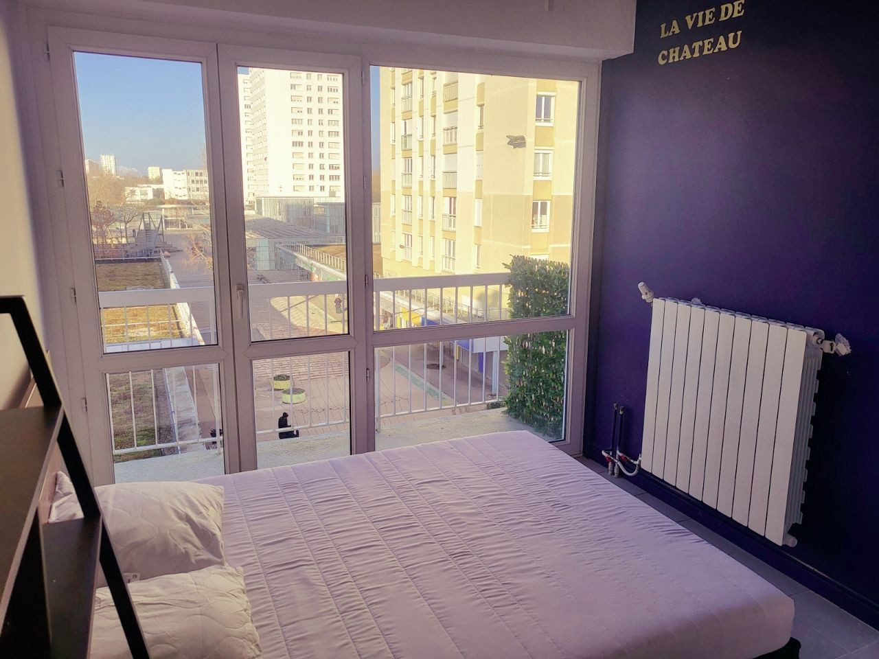 
                                                Location
                                                 Chambre a Louer moins cher dans appartement - 350€ (loyer tout inclus)