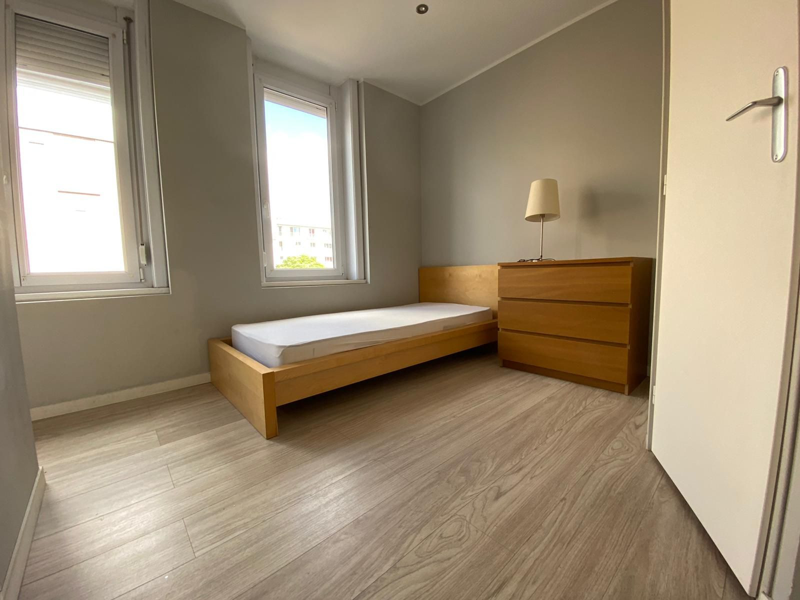 
                                                Location
                                                 Chambre en coloc Lille avec salle de bain privative (loyer tout inclus)