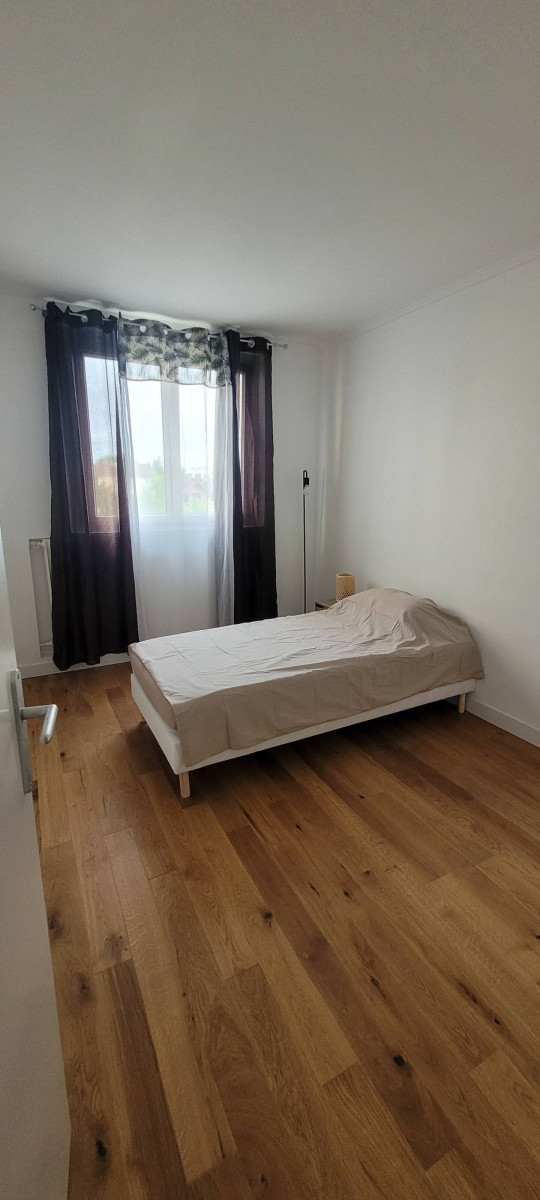 
                                                Location
                                                 Chambre en colocation - Thiais (loyer tout inclus)