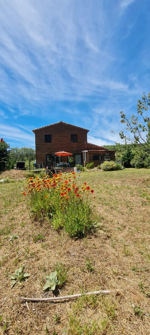 
                                                Vente
                                                 Charmante maison en ossature bois, avec piscine à quelques km de Banon