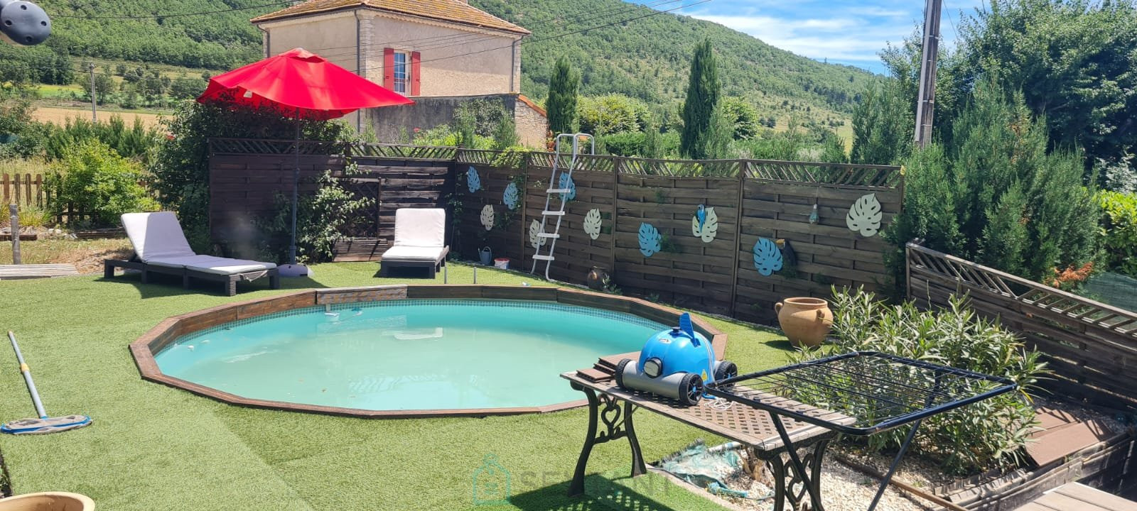 
                                                Vente
                                                 Charmante maison en ossature bois, avec piscine à quelques km de Banon