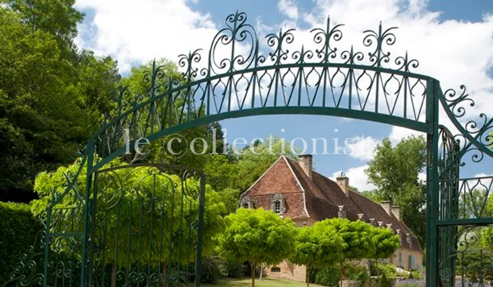 
                                                Location de vacances
                                                 Château des Orfèvres