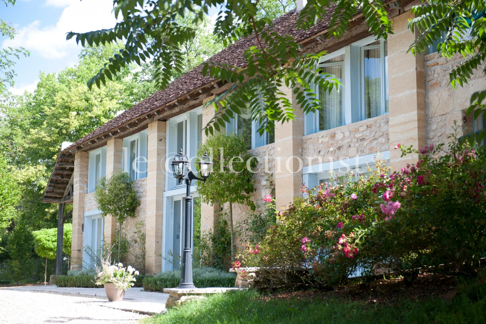 
                                                Location de vacances
                                                 Château des Orfèvres