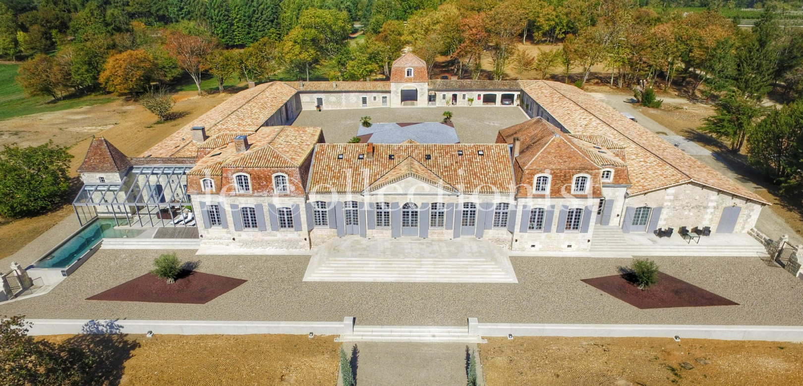 
                                                Location de vacances
                                                 Château du Coteau