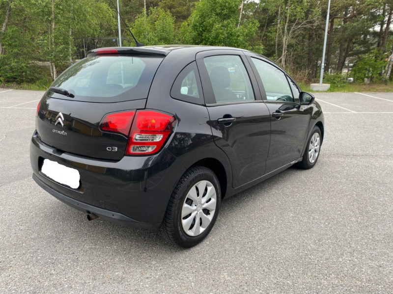 
                                                Voiture
                                                 Citroën C3 d'année 2011 Diesel ---- Occasion