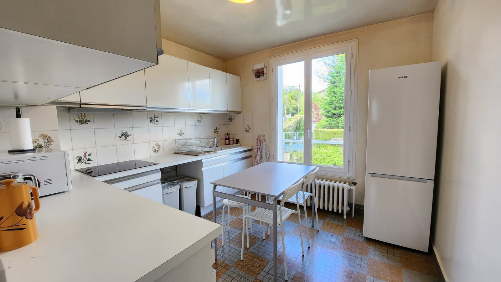 
                                                Location
                                                 Colocation à 3 min de la gare RER B Palaiseau (loyer tout inclus)