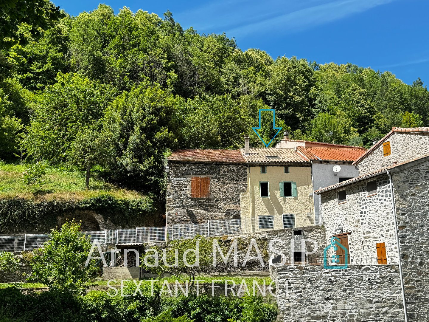 
                                                Vente
                                                 COQUETTE MAISON DE VILLAGE AVEC JARDIN AU COEUR DE LA VALLEE DE LA BOULZANE