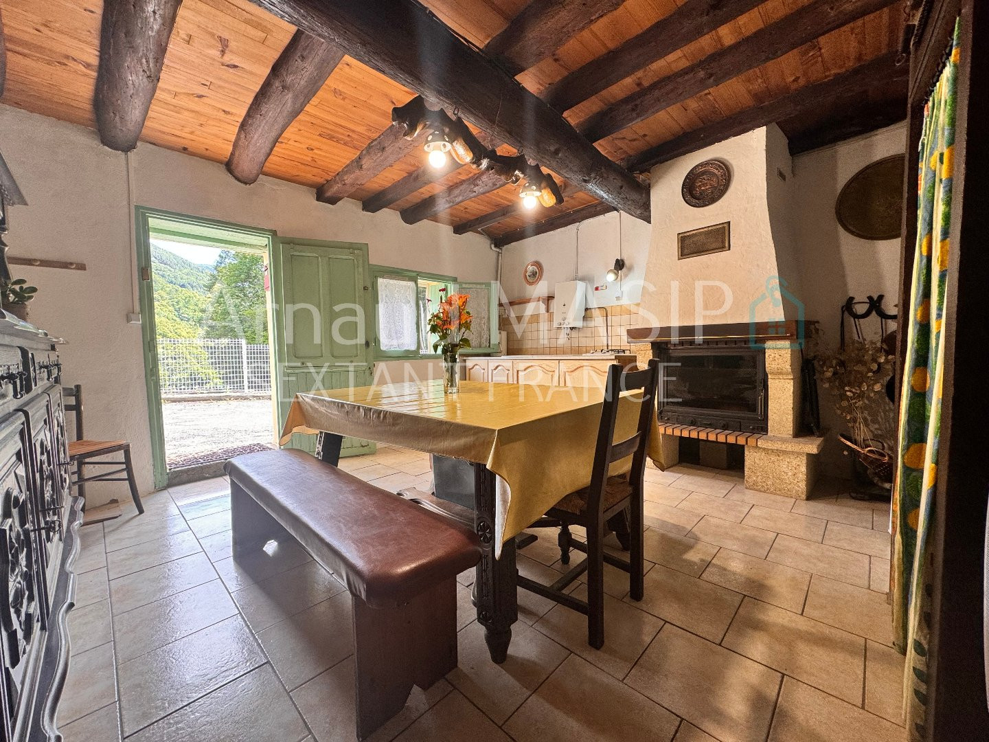 
                                                Vente
                                                 COQUETTE MAISON DE VILLAGE AVEC JARDIN AU COEUR DE LA VALLEE DE LA BOULZANE