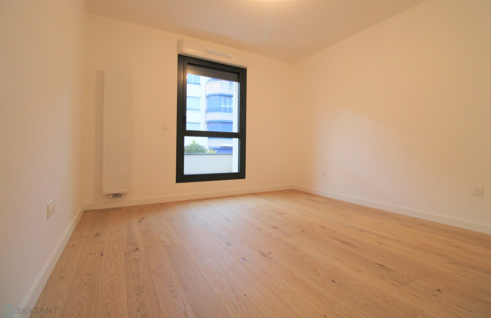 
                                                Vente
                                                 DIVONNE-LES-BAINS- Bel appartement neuf type 3 centre-ville 485.000 €