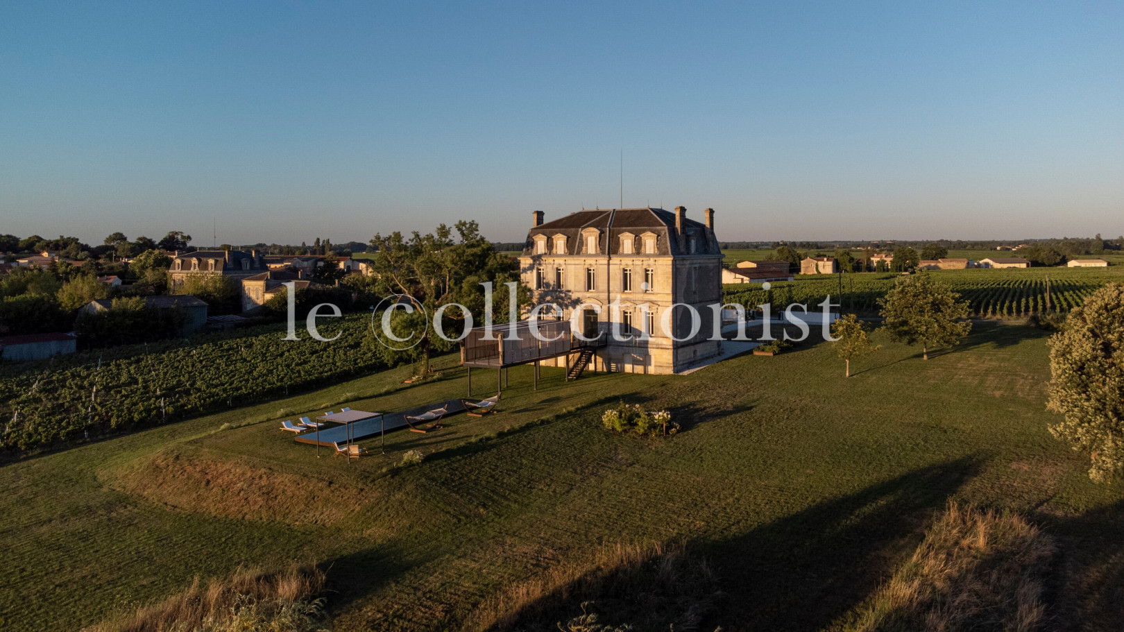 
                                                Location de vacances
                                                 Domaine Saint-Christoly-Médoc