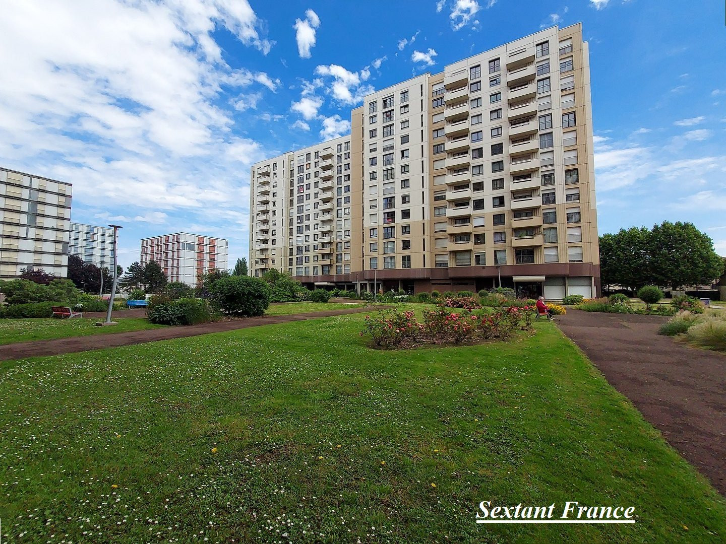 
                                                Vente
                                                 DPE C - T3 sous bail juillet 2025, quartier Saint Julien Rouen 