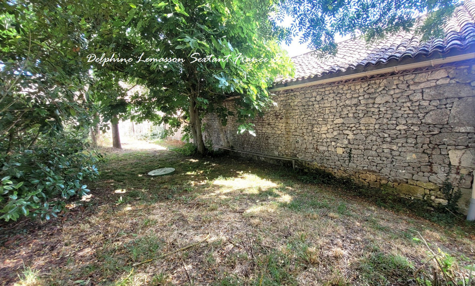 
                                                Vente
                                                 Idéal investisseur, grande maison de hameau, 5 chambres  