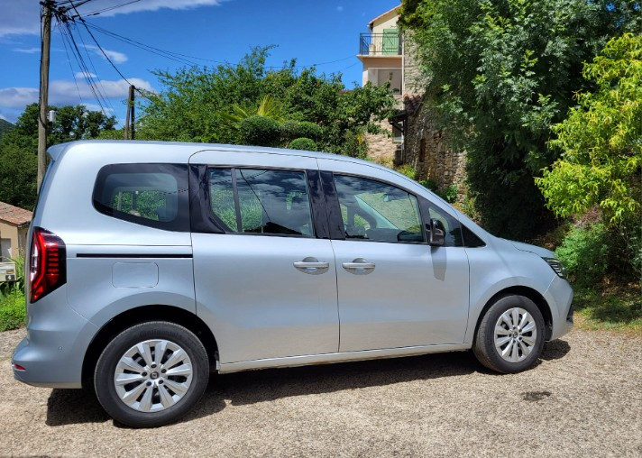 
                                                Voiture
                                                 Kangoo