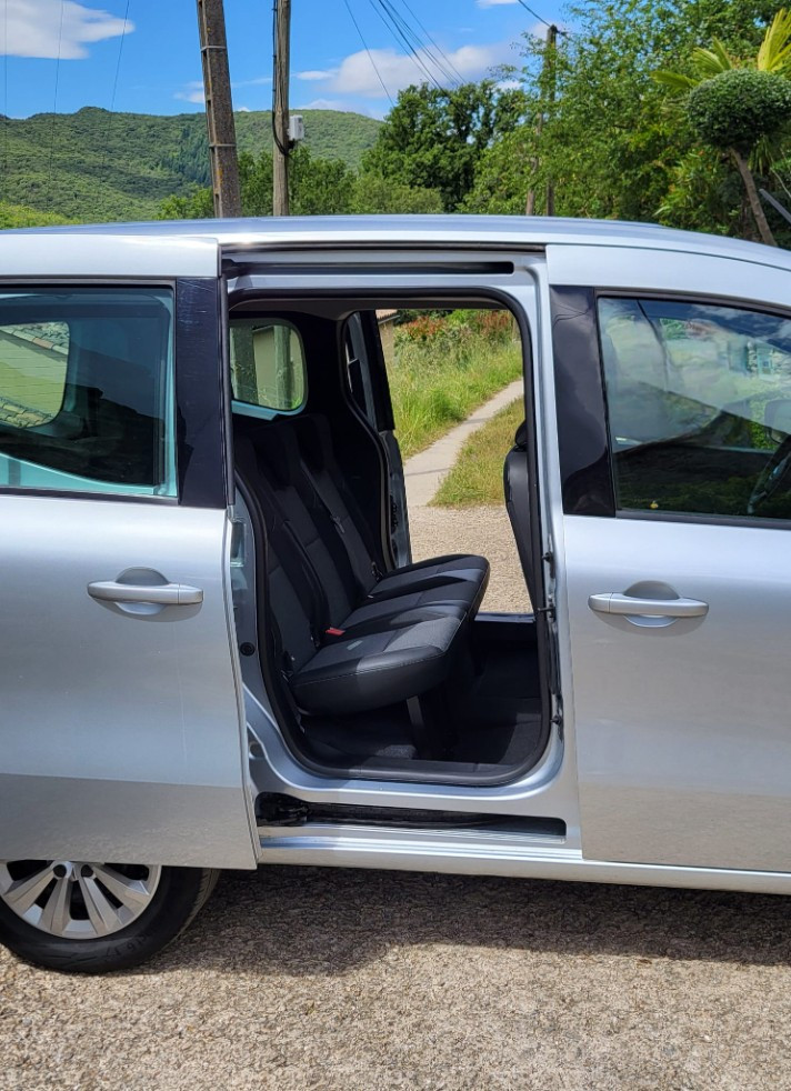 
                                                Voiture
                                                 Kangoo