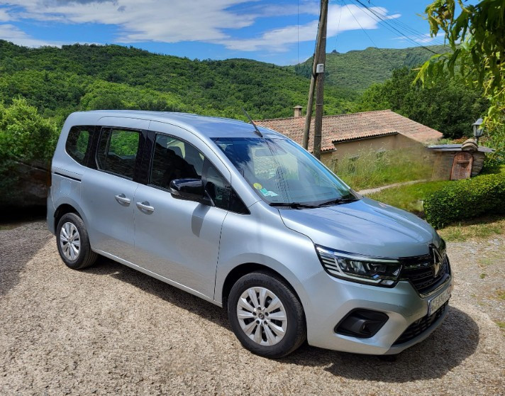 
                                                Voiture
                                                 Kangoo