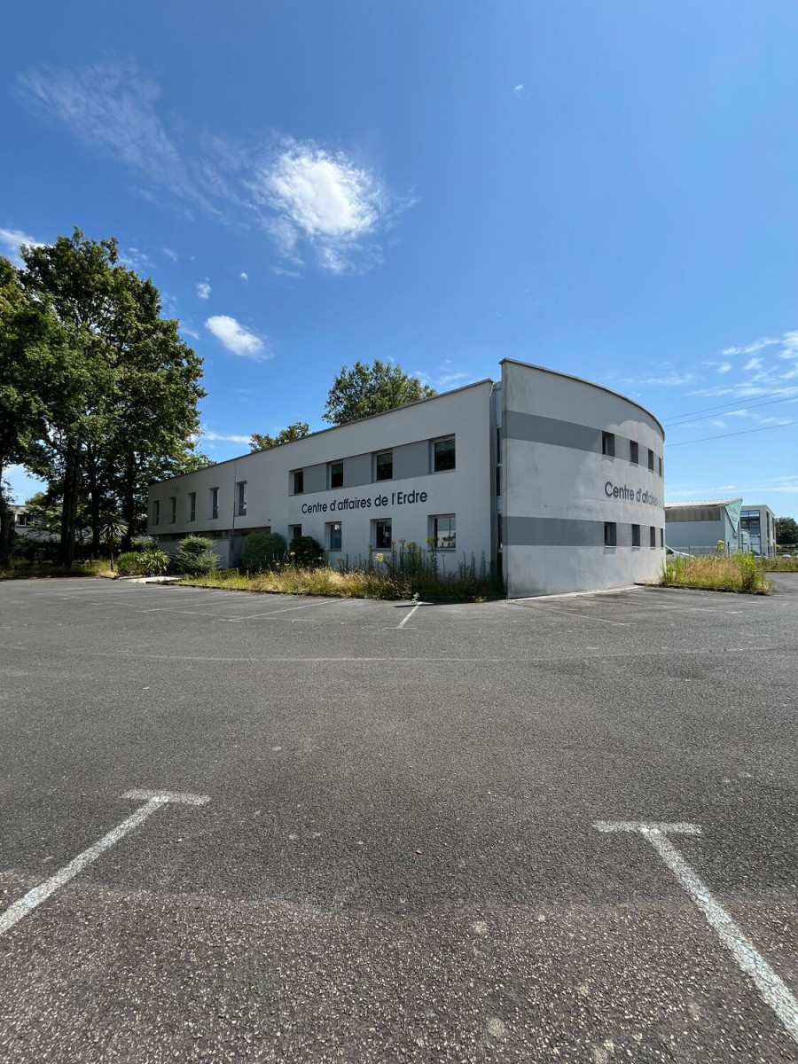 
                                                Location
                                                 Location Bureaux La Chapelle-sur-Erdre 44240