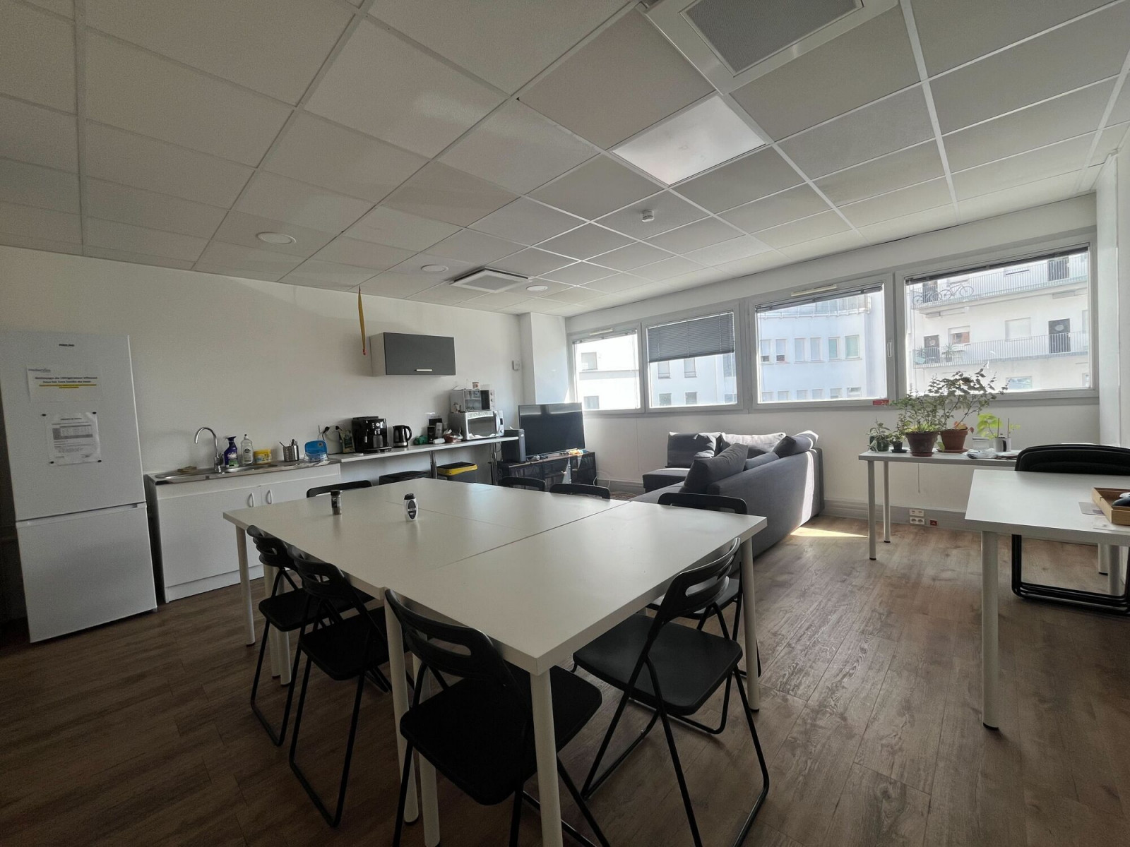 
                                                Location
                                                 Location Bureaux Nantes 44000