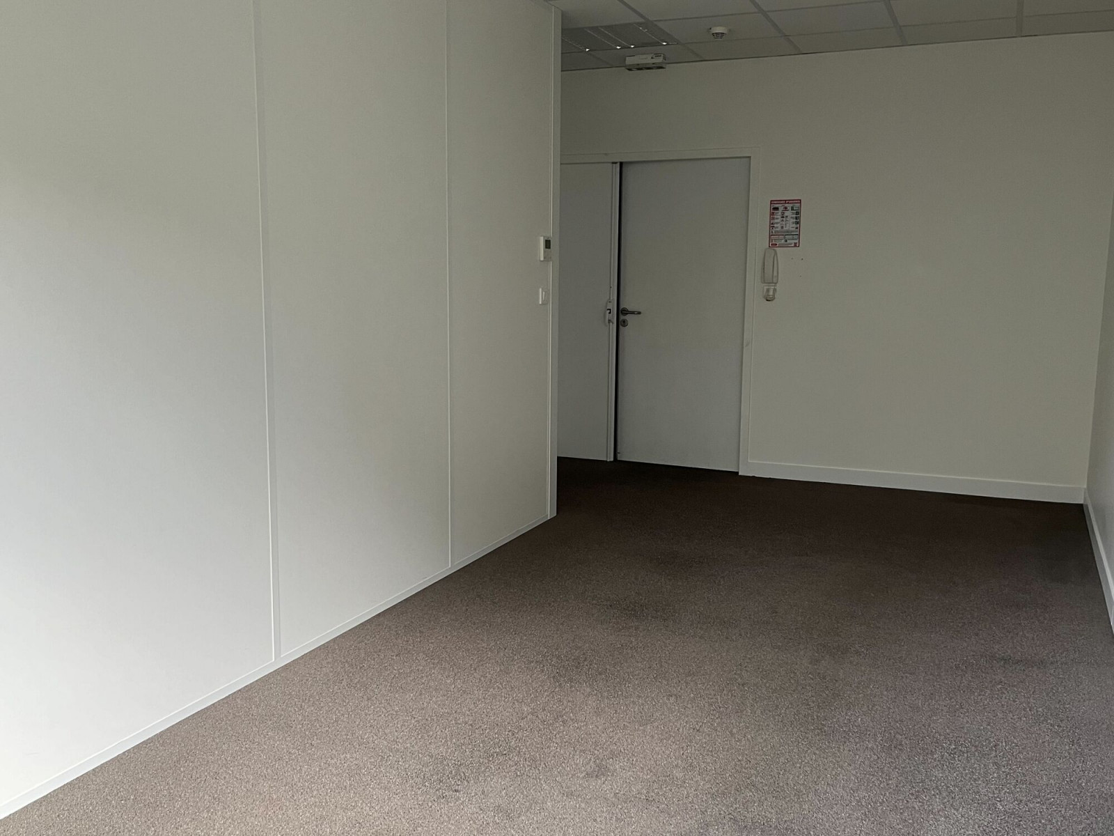 
                                                Location
                                                 Location Bureaux Nantes 44300