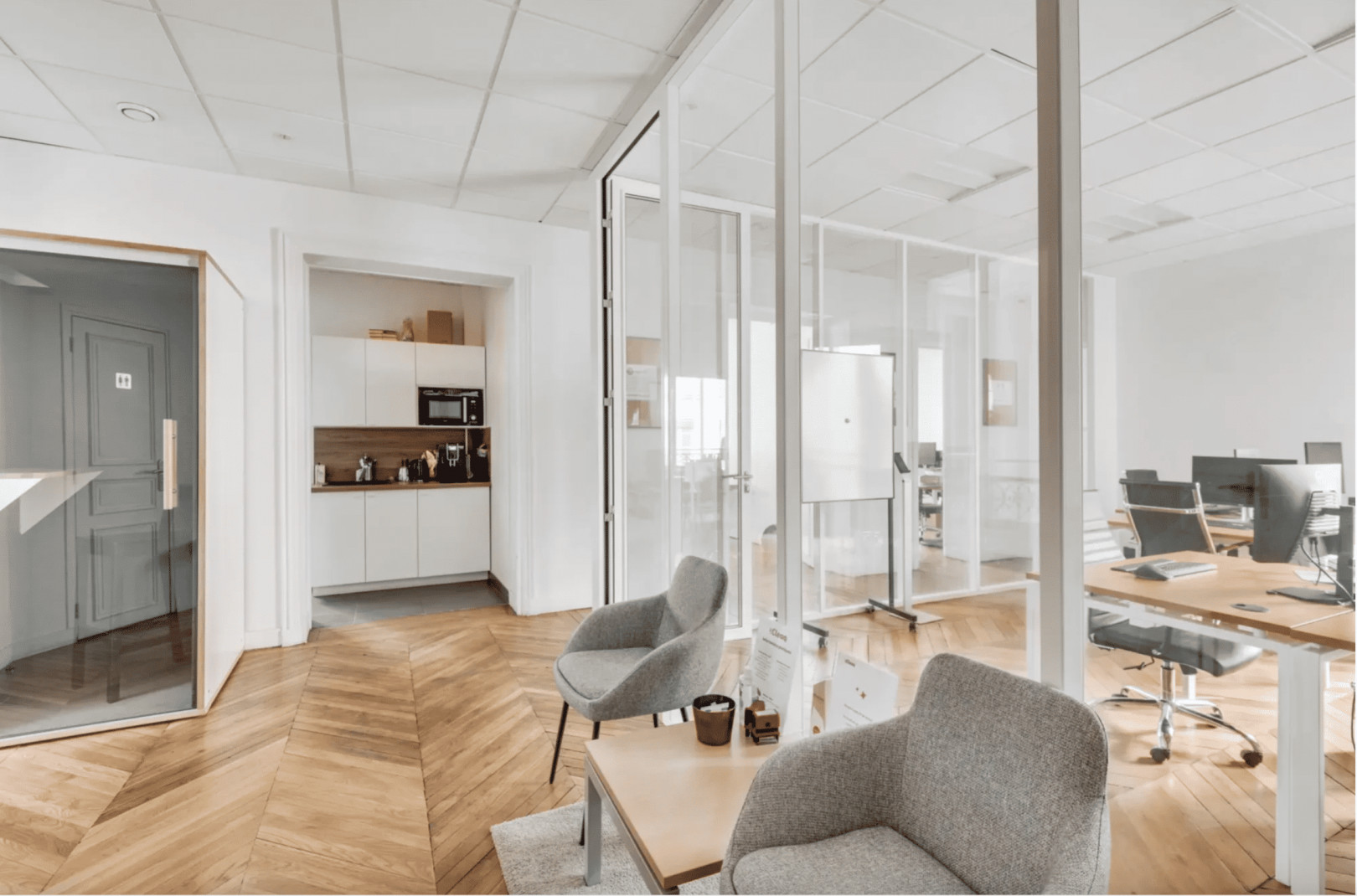 
                                                Location
                                                 Location Bureaux Paris 75001