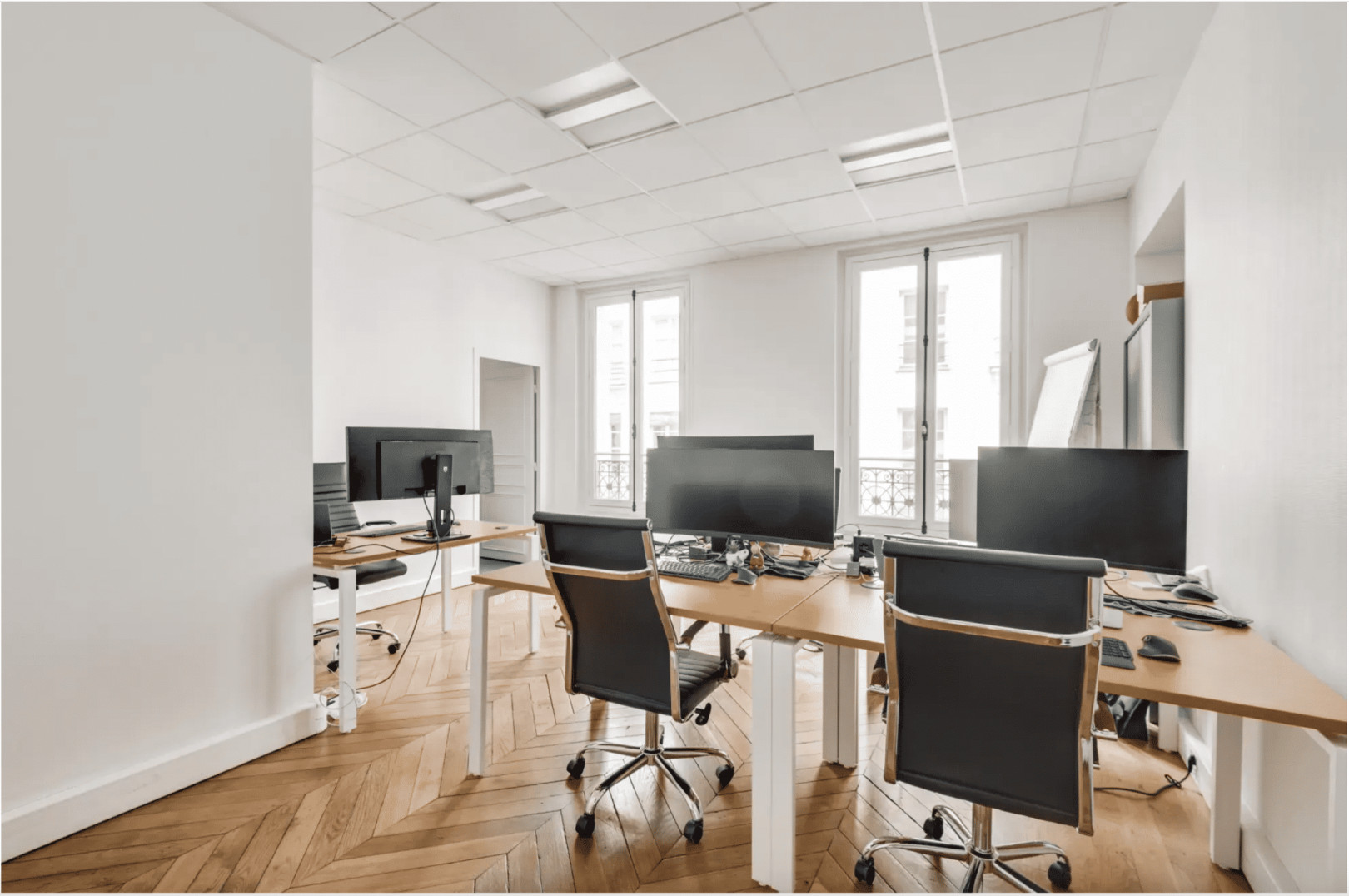 
                                                Location
                                                 Location Bureaux Paris 75001