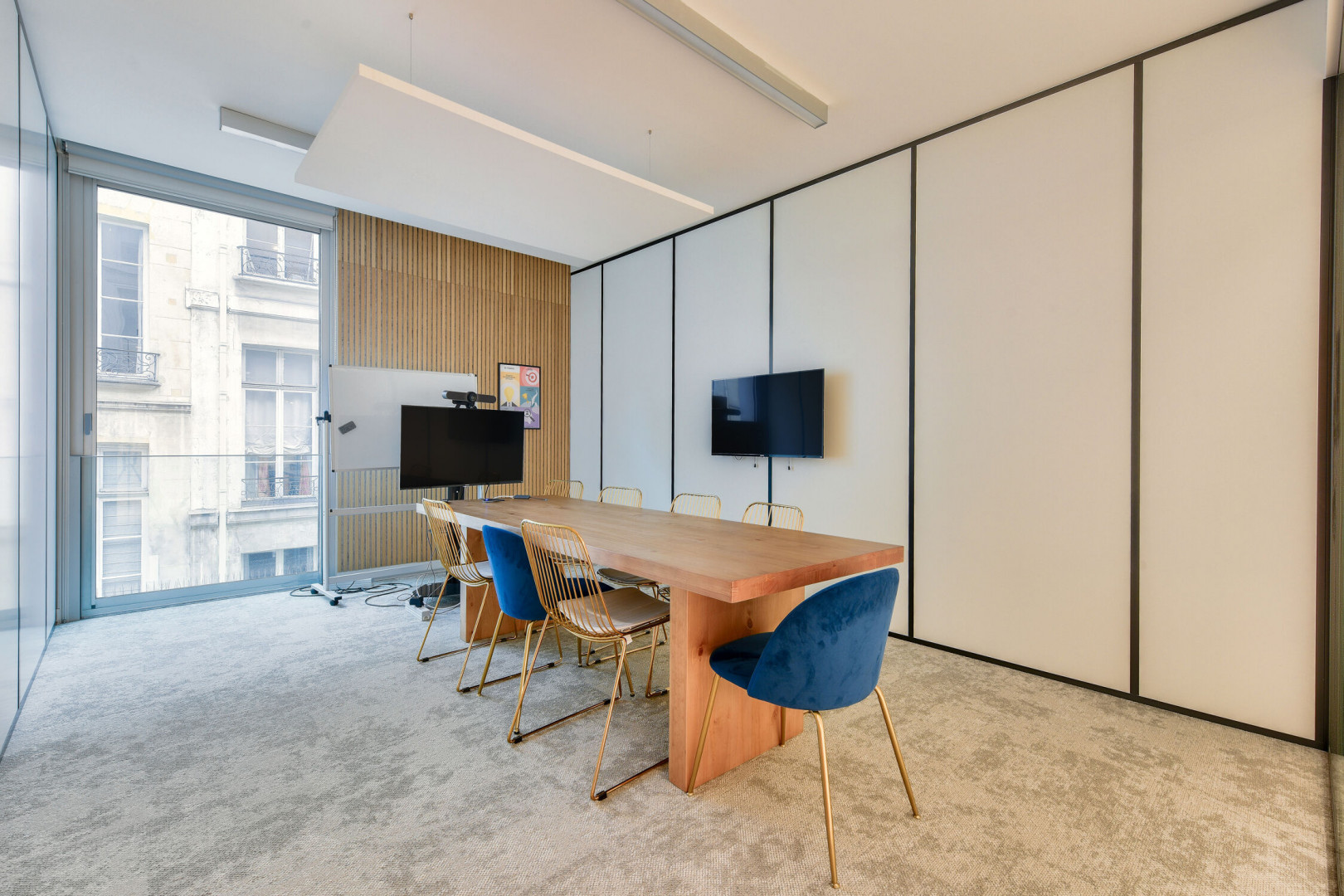 
                                                Location
                                                 Location Bureaux Paris 75001