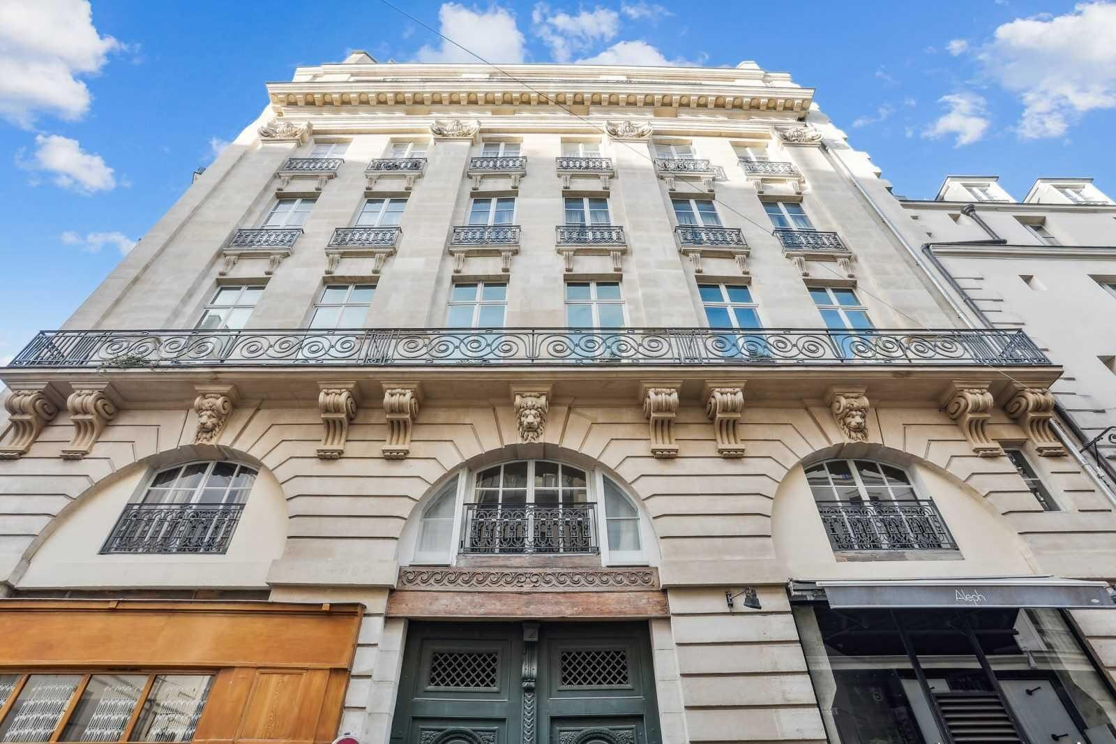 
                                                Location
                                                 Location Bureaux Paris 75002