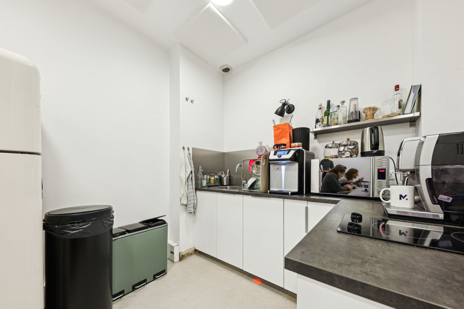 
                                                Location
                                                 Location Bureaux Paris 75002