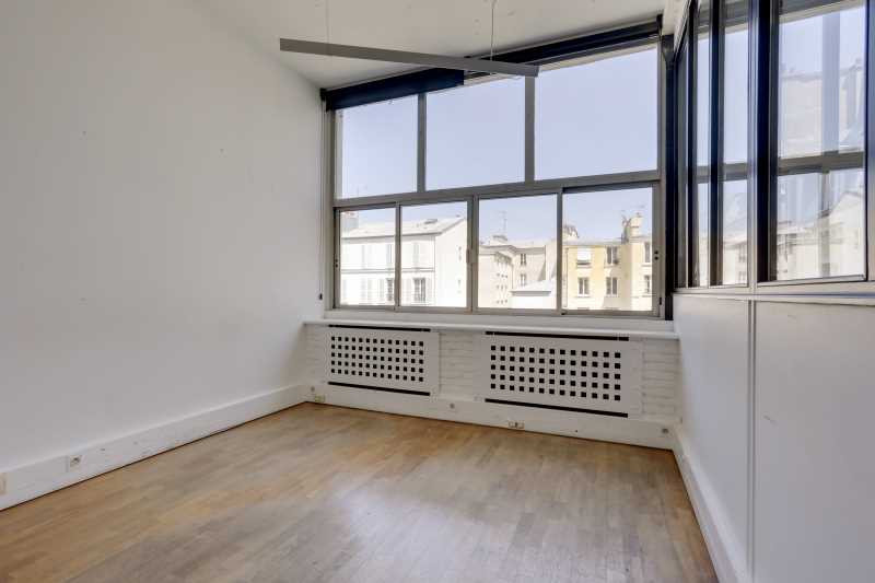 
                                                Location
                                                 Location Bureaux Paris 75003