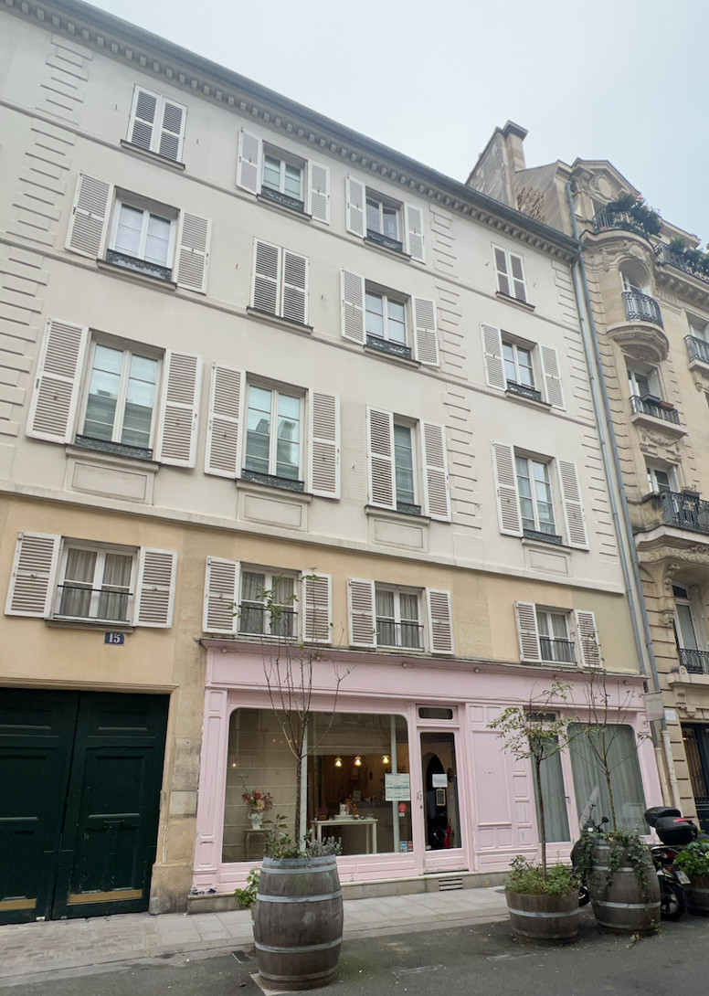 
                                                Location
                                                 Location Bureaux Paris 75004