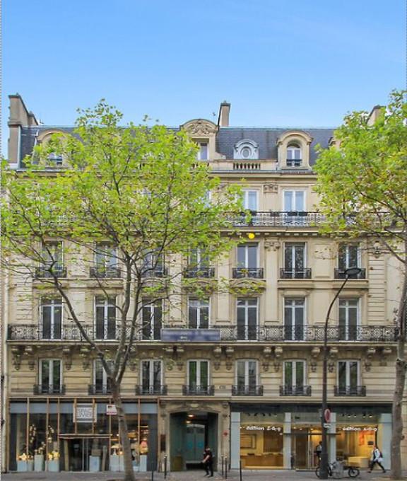 
                                                Location
                                                 Location Bureaux Paris 75008