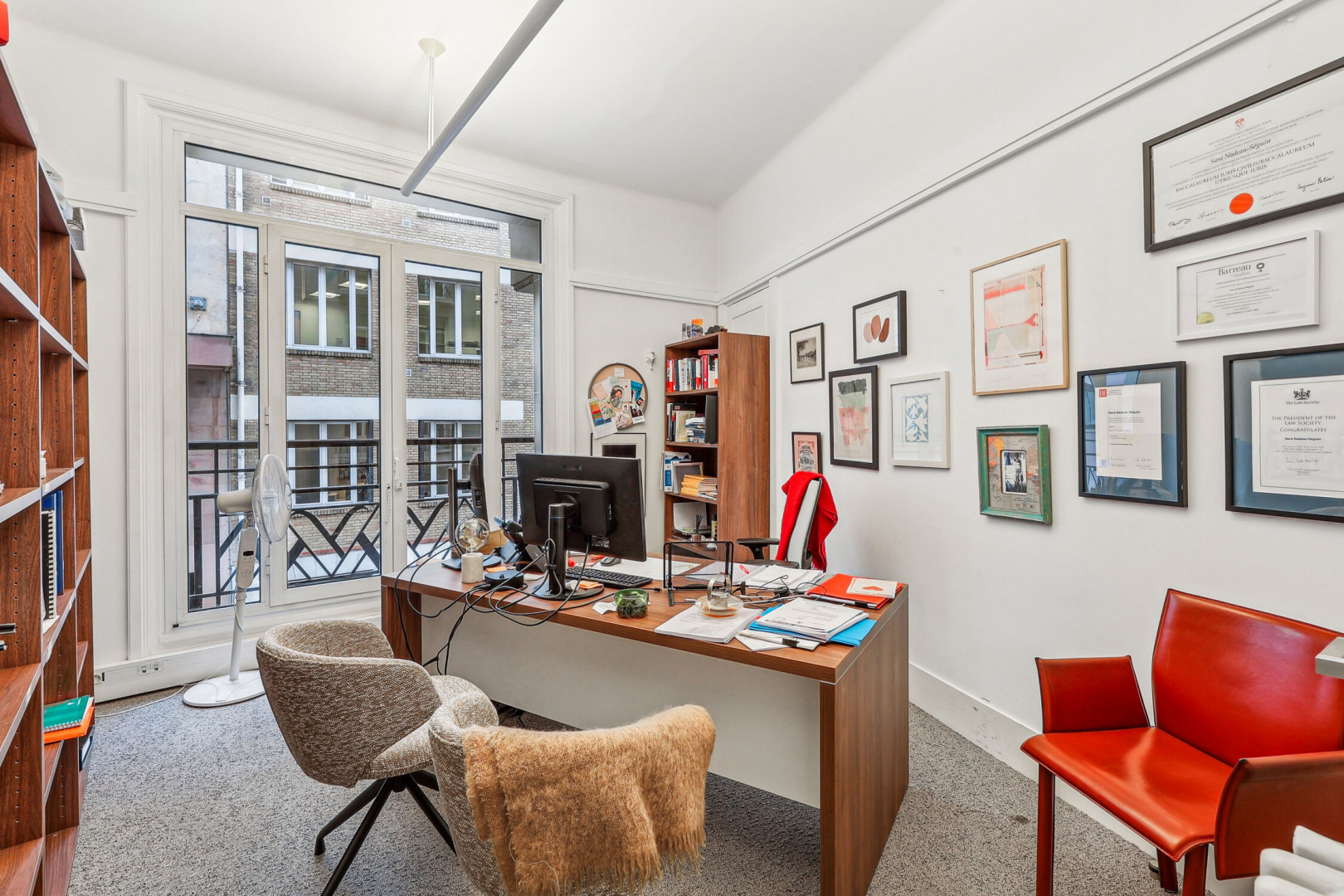 
                                                Location
                                                 Location Bureaux Paris 75008