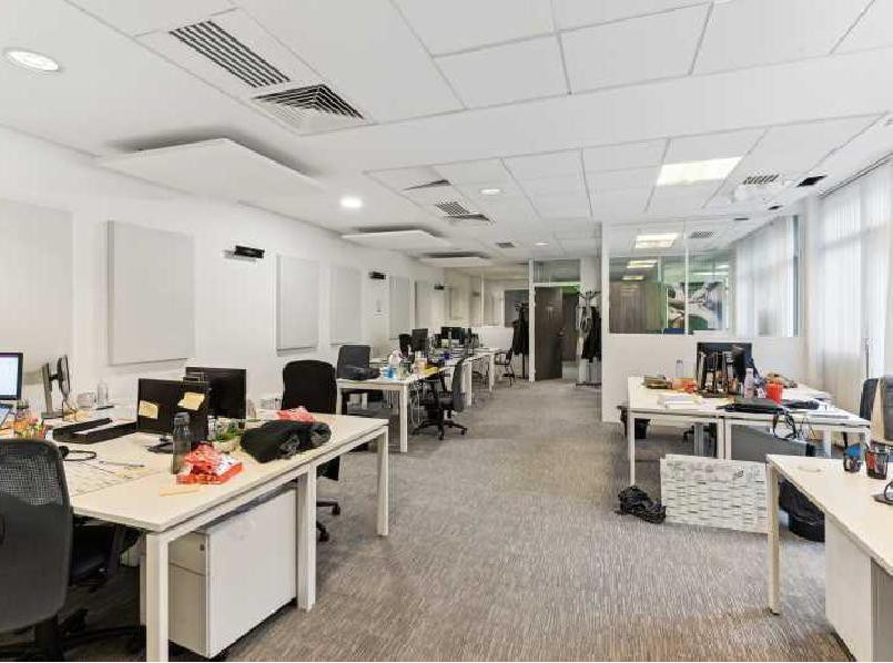 
                                                Location
                                                 Location Bureaux Paris 75009