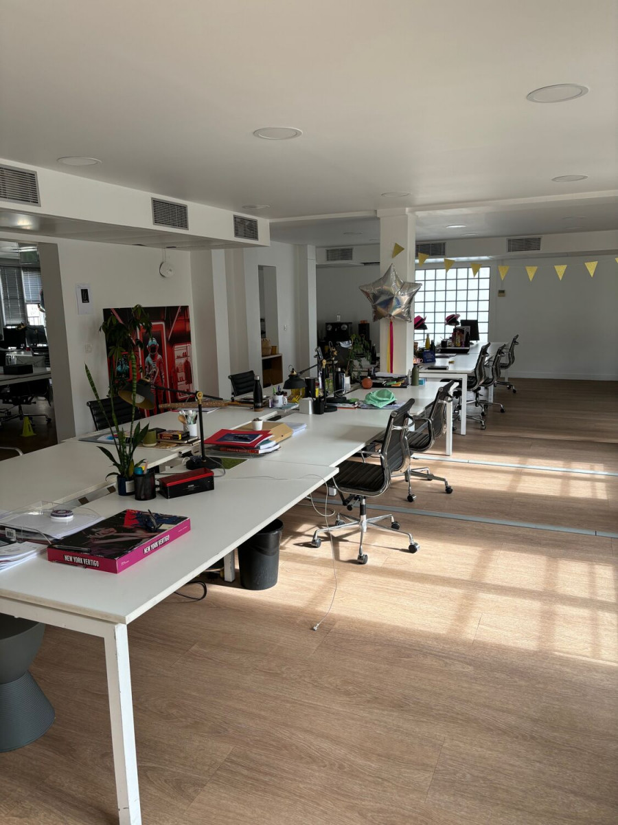 
                                                Location
                                                 Location Bureaux Paris 75009