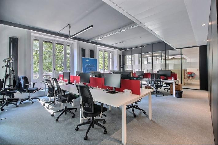 
                                                Location
                                                 Location Bureaux Paris 75009