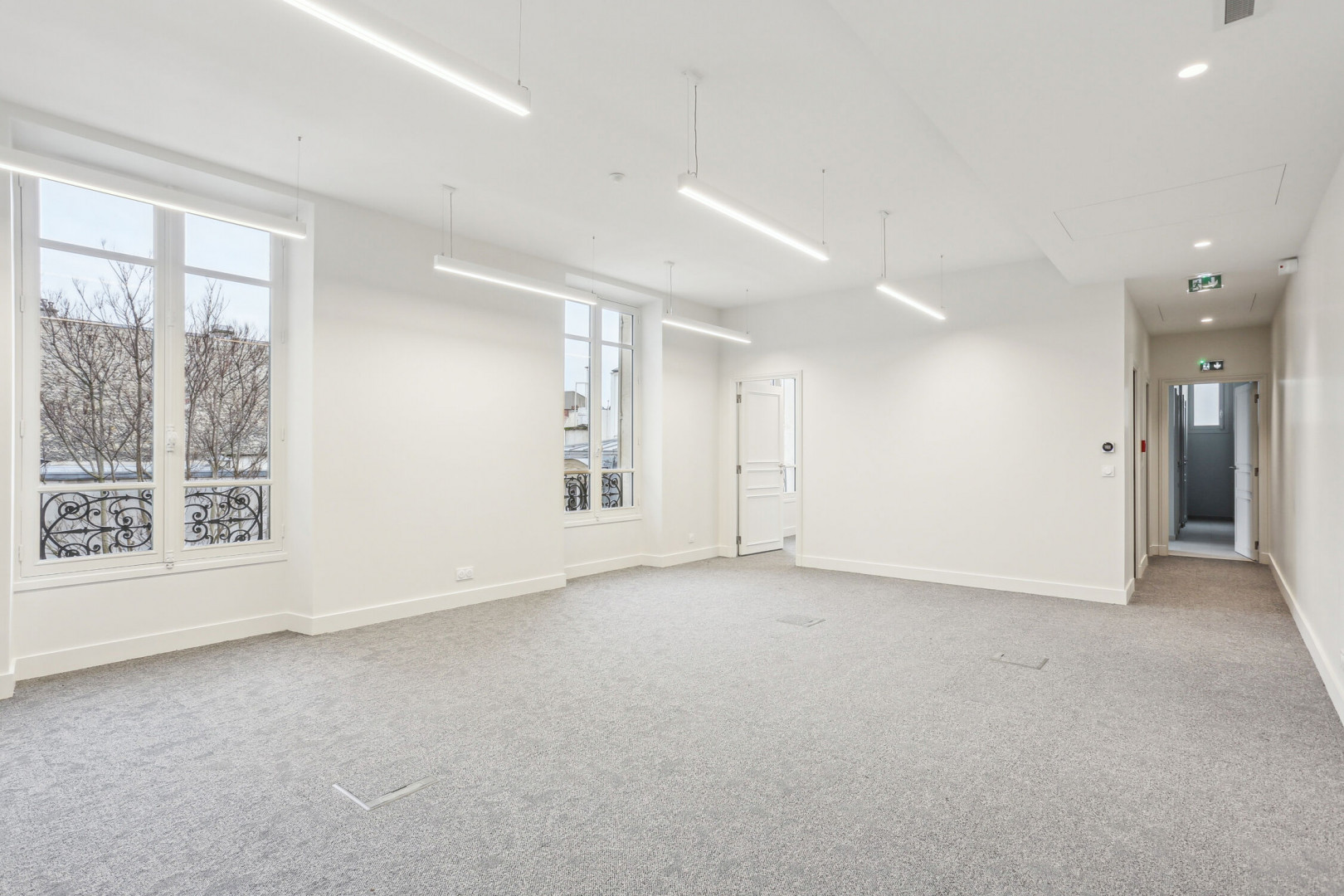 
                                                Location
                                                 Location Bureaux Paris 75009