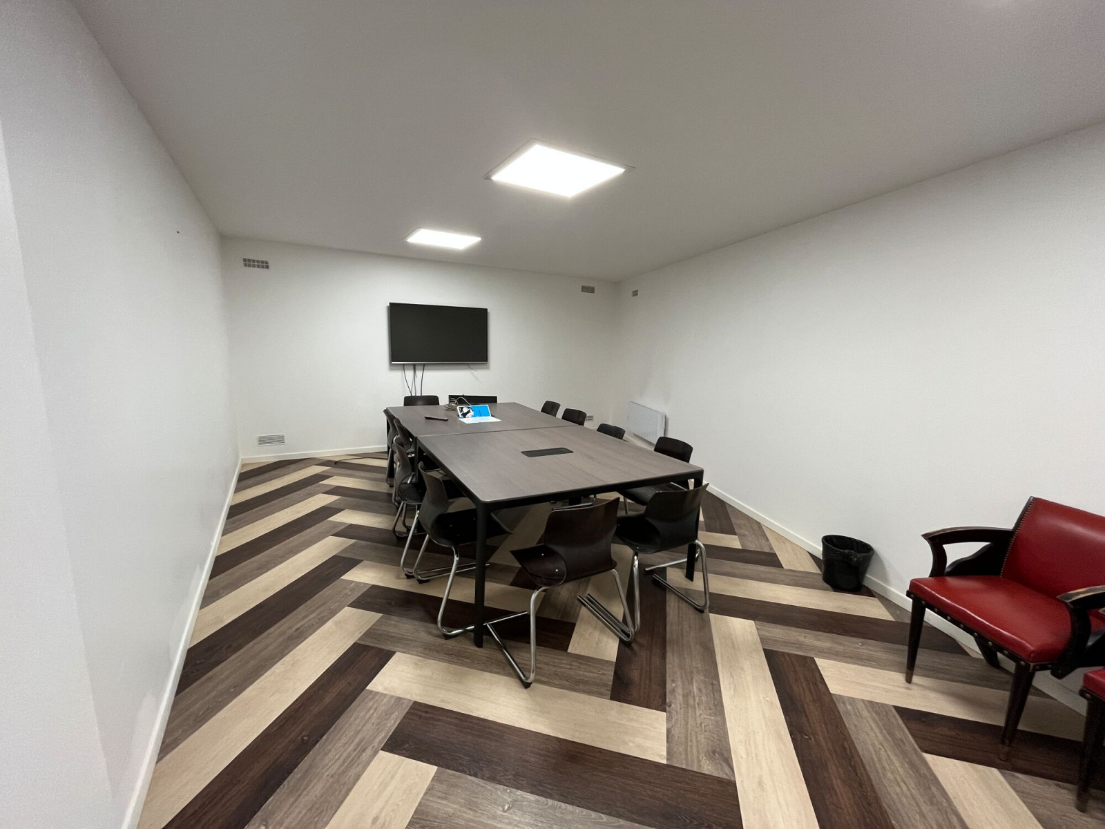 
                                                Location
                                                 Location Bureaux Paris 75012