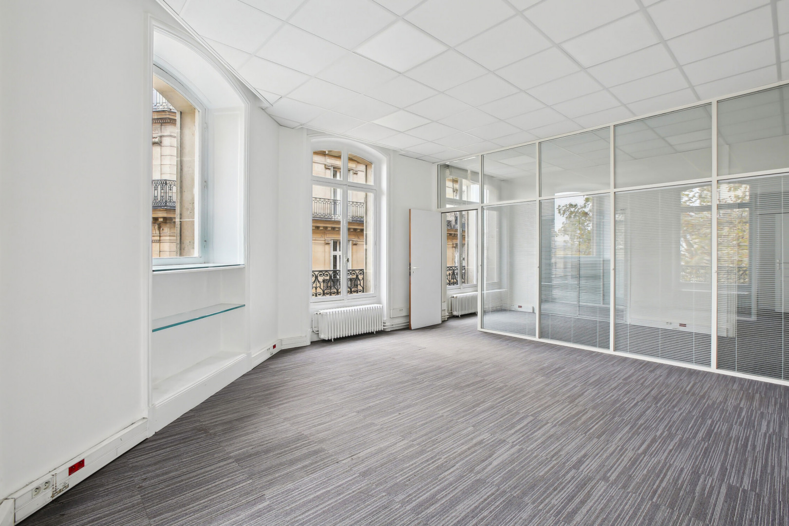 
                                                Location
                                                 Location Bureaux Paris 75016