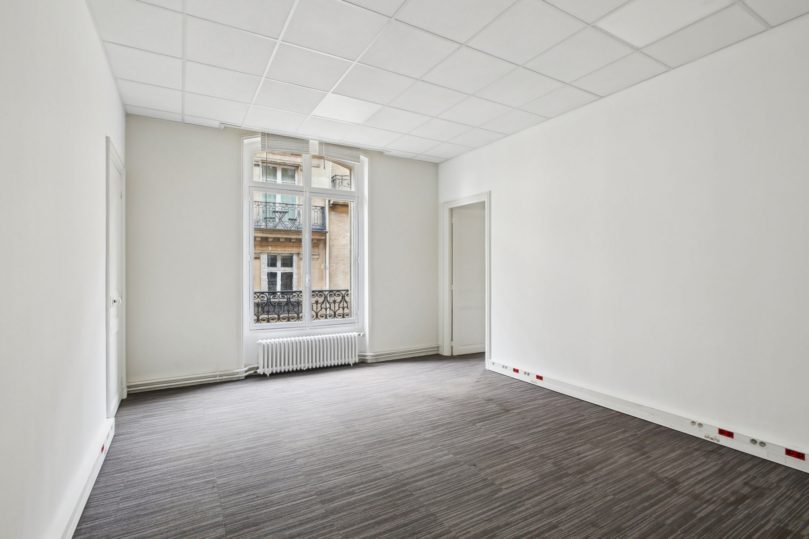 
                                                Location
                                                 Location Bureaux Paris 75016