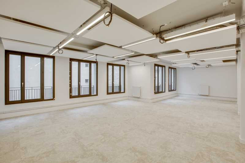 
                                                Location
                                                 Location Bureaux Paris 75017