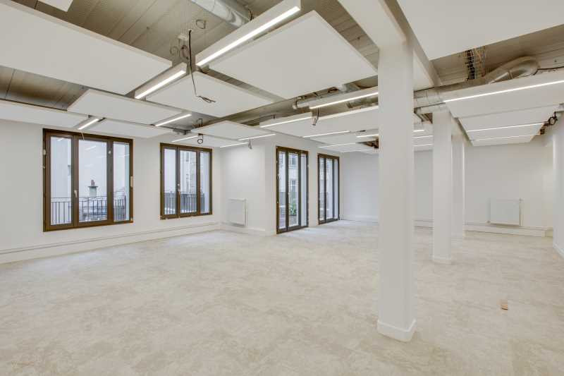 
                                                Location
                                                 Location Bureaux Paris 75017