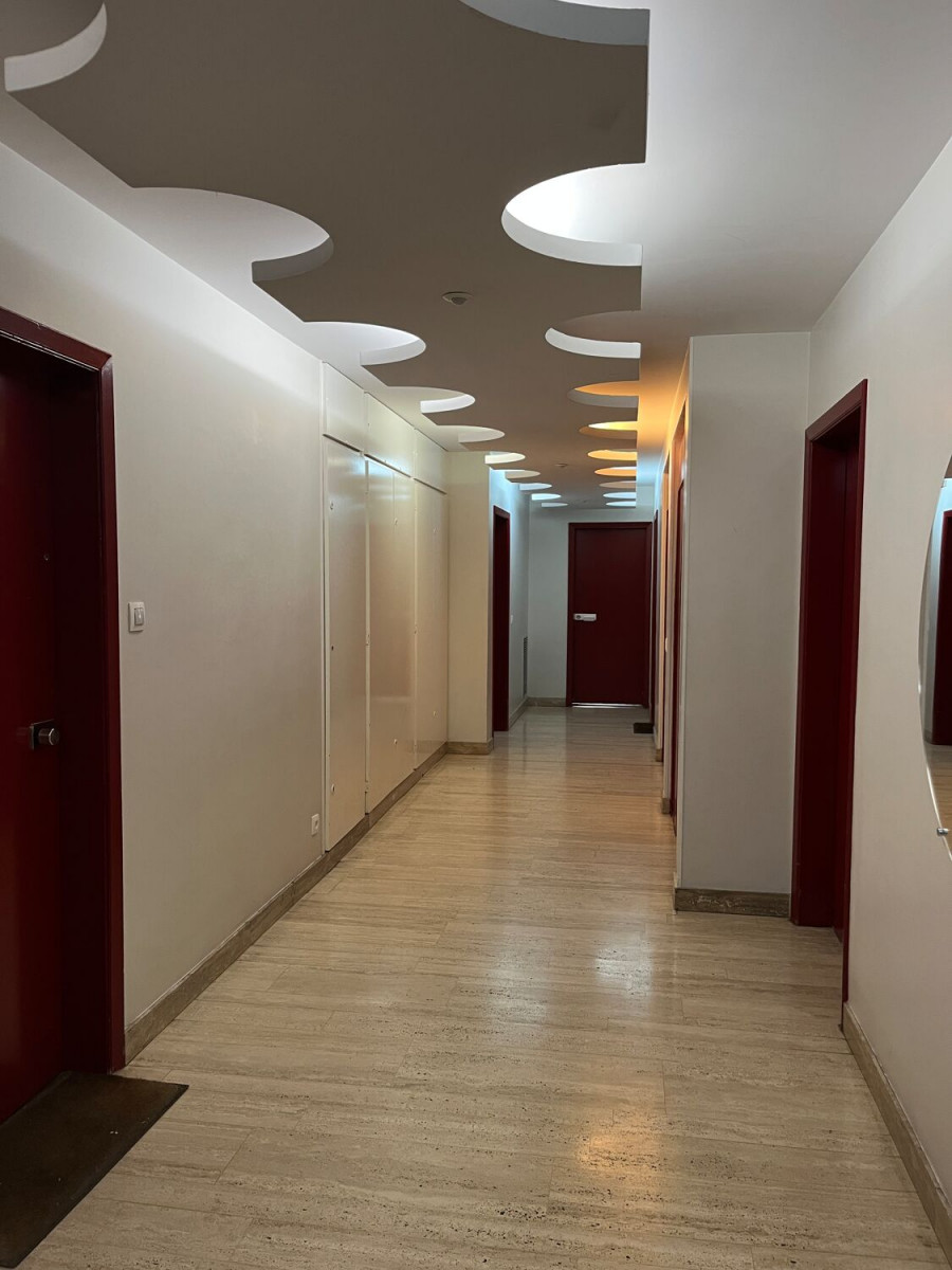 
                                                Location
                                                 Location Bureaux Paris 75020