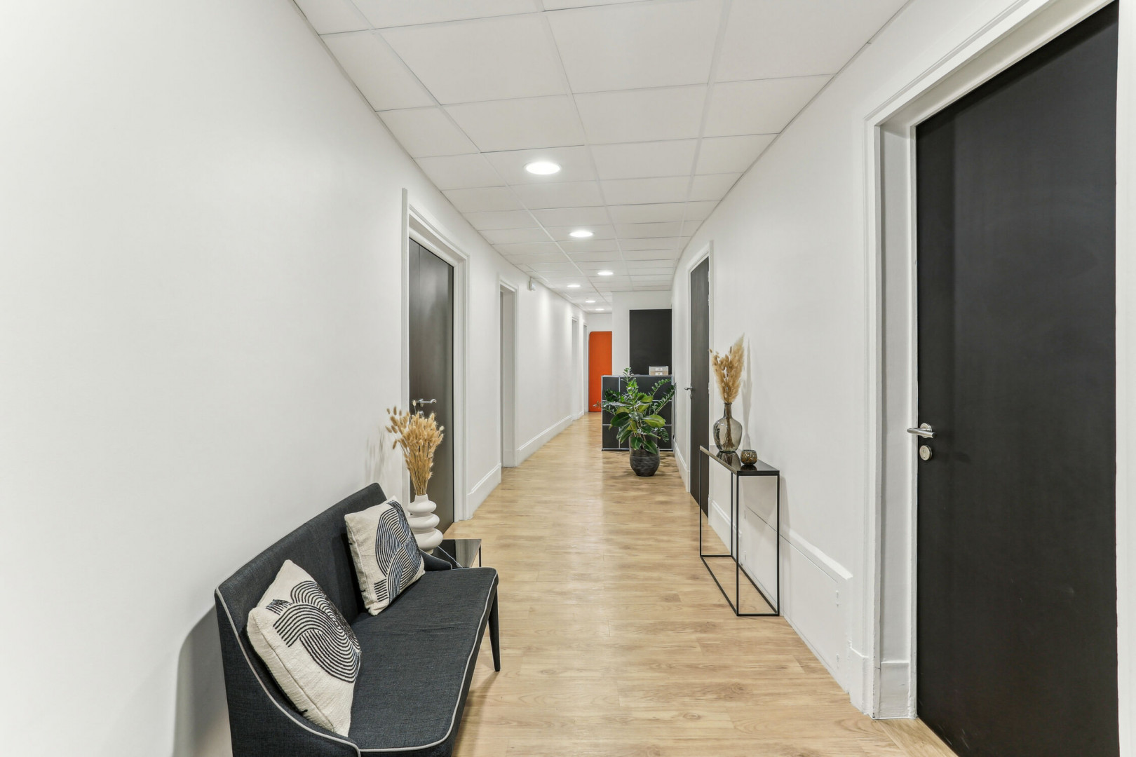 
                                                Location
                                                 Location et vente Bureaux Paris 75008