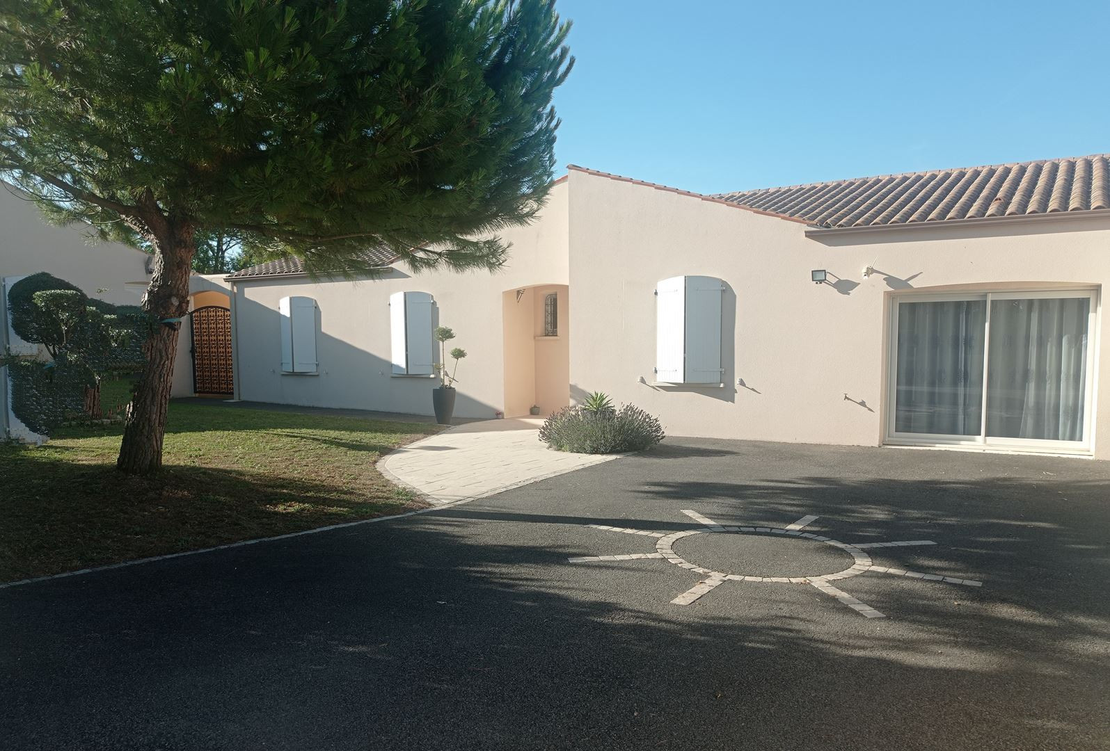 
                                                Vente
                                                 Maison - 172m ²