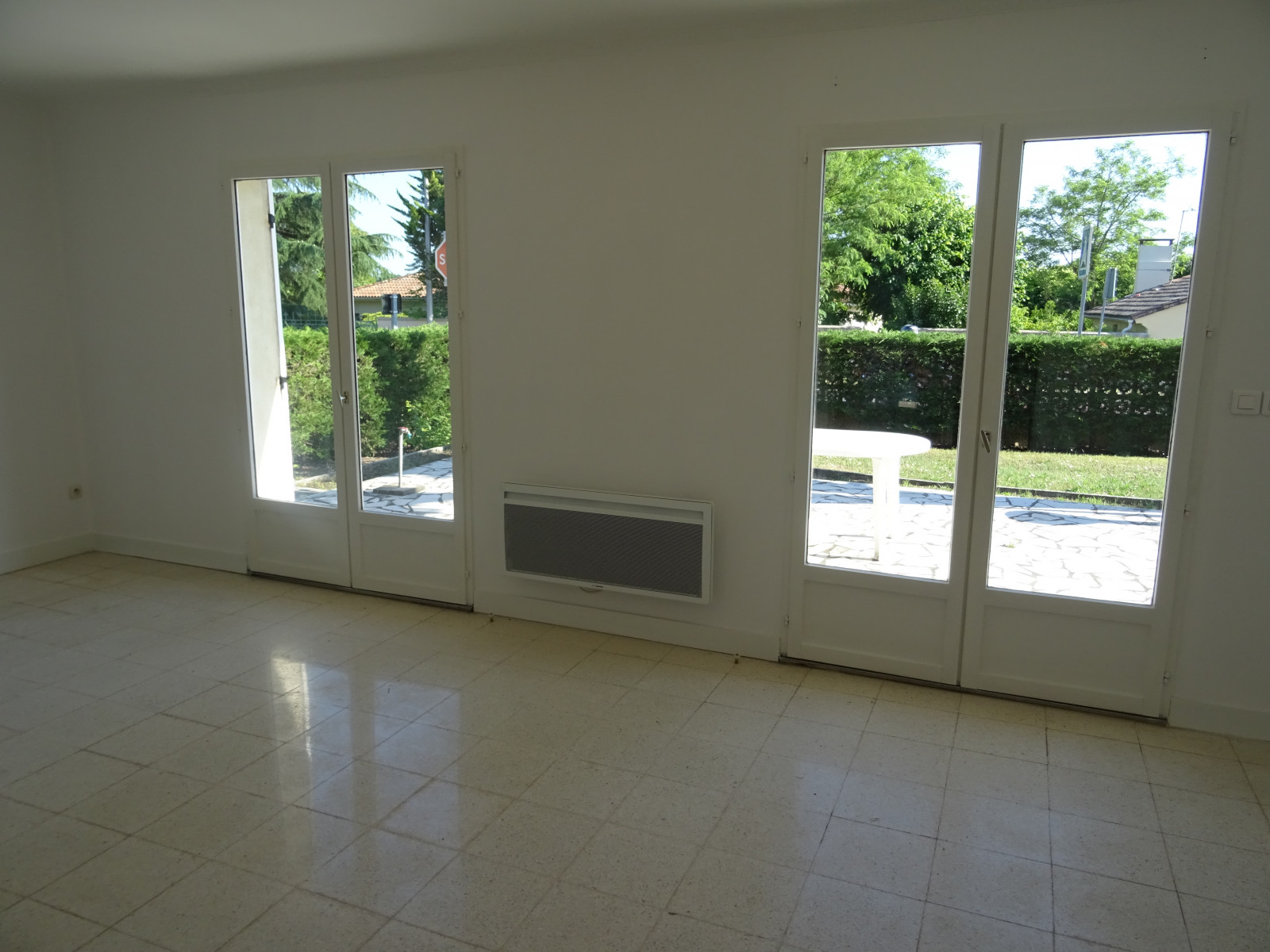 
                                                Location
                                                 Maison 3 chambres + bureau avec jardin Cénac bourg