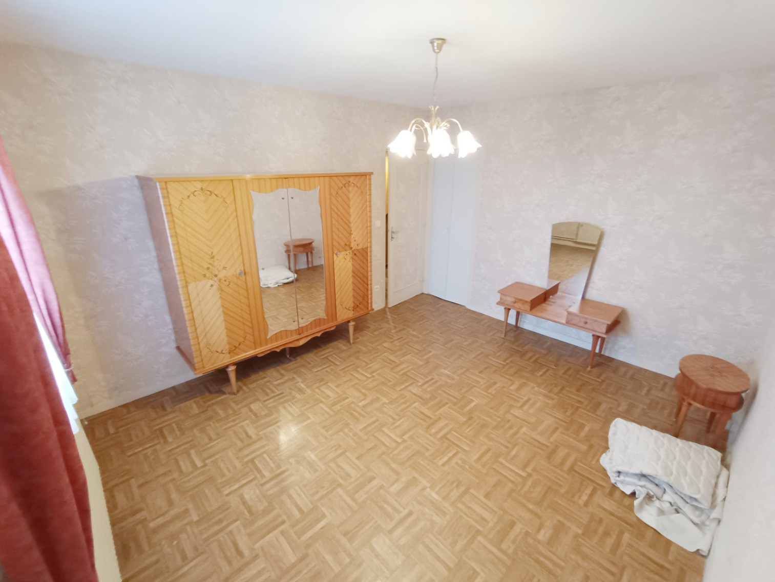 
                                                Vente
                                                 Maison 3 chambres garage grand jardin St Pierre