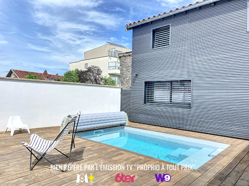 
                                                Vente
                                                 Maison - 5 chambres - piscine - VILLEFRANCHE S/S