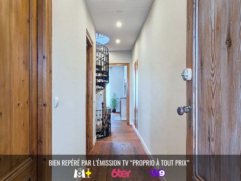 
                                                Vente
                                                 Maison 5 pièces de 120m2 + Local de 30m2