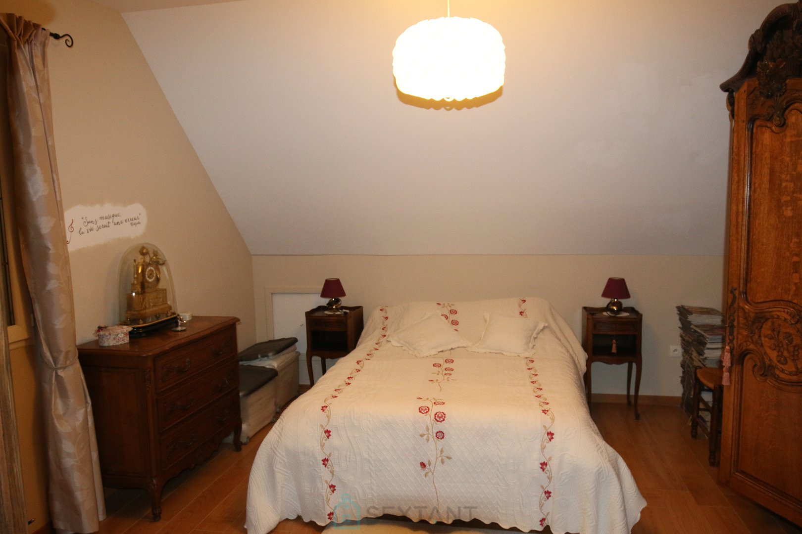 
                                                Vente
                                                 MAISON 5KM EVREUX