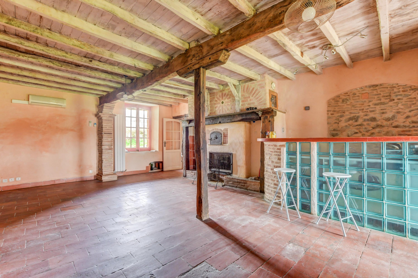 
                                                Vente
                                                 Maison 6 pièces, corps de ferme lauragaise